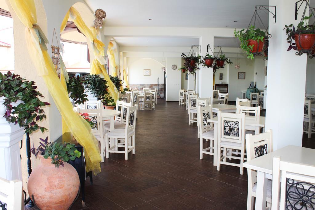 Andalucia Beach Hotel Elenite Luaran gambar